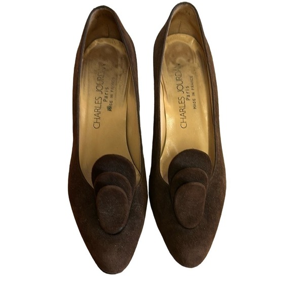 80s vintage Charles Jourdan Paris, brown suede heels, 7.5 inbox - Picture 2 of 8